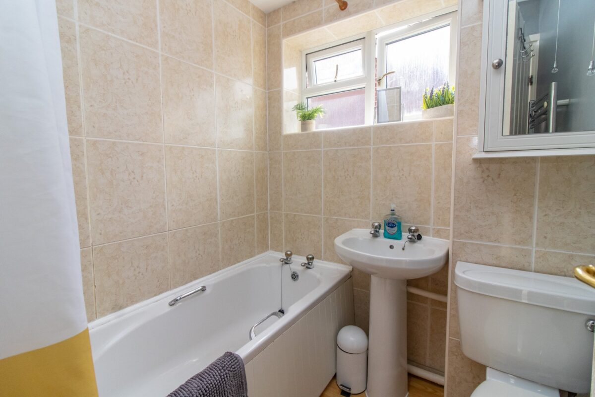 Chaffinch Close, Leicester