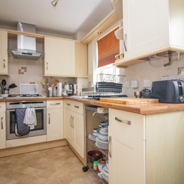 Holly Court, Leicester