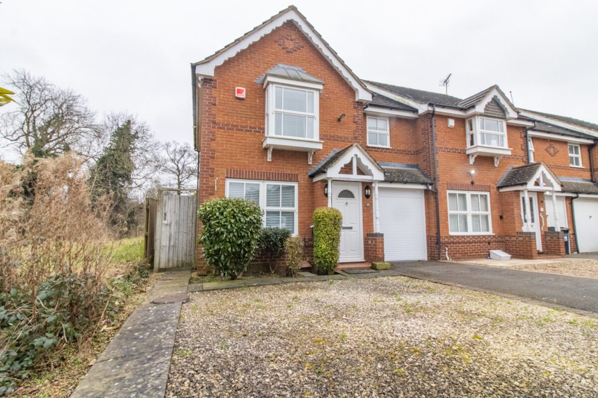 Holly Court, Leicester