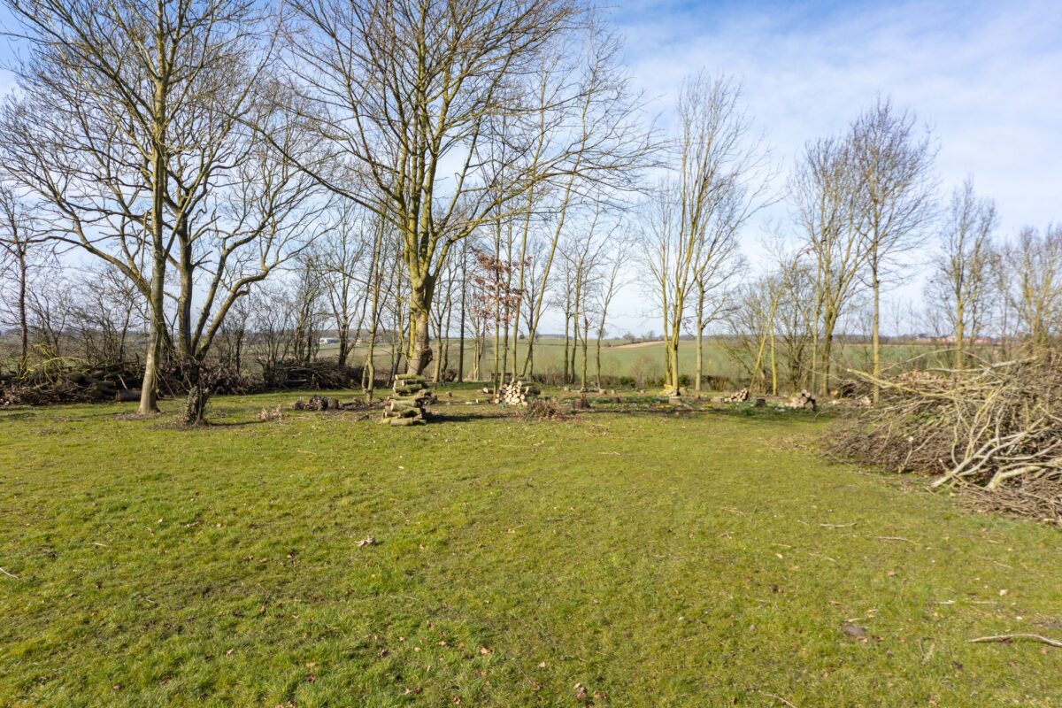 Loughborough Road, Hoton