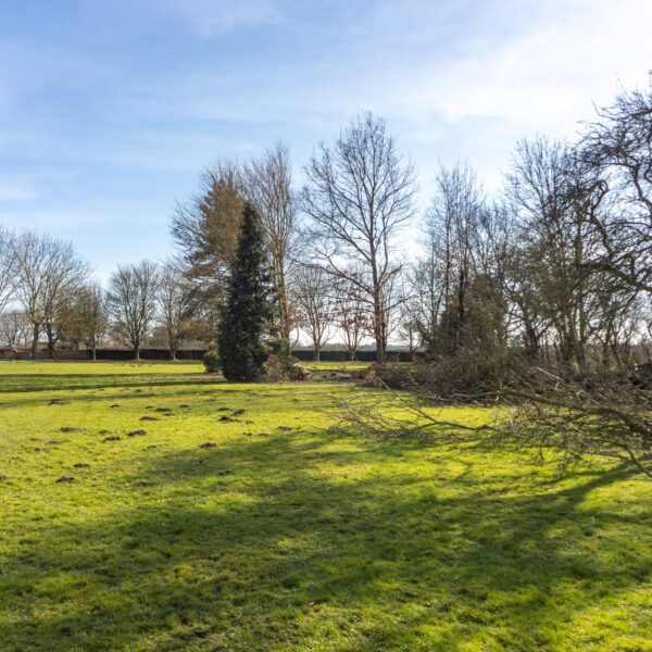 Loughborough Road, Hoton