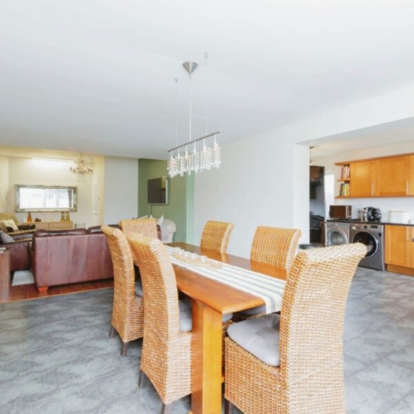 Tentercroft Avenue, Syston