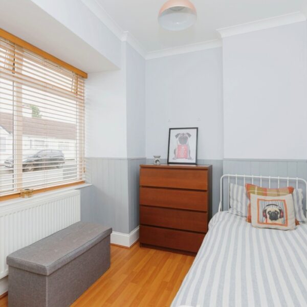 Tentercroft Avenue, Syston