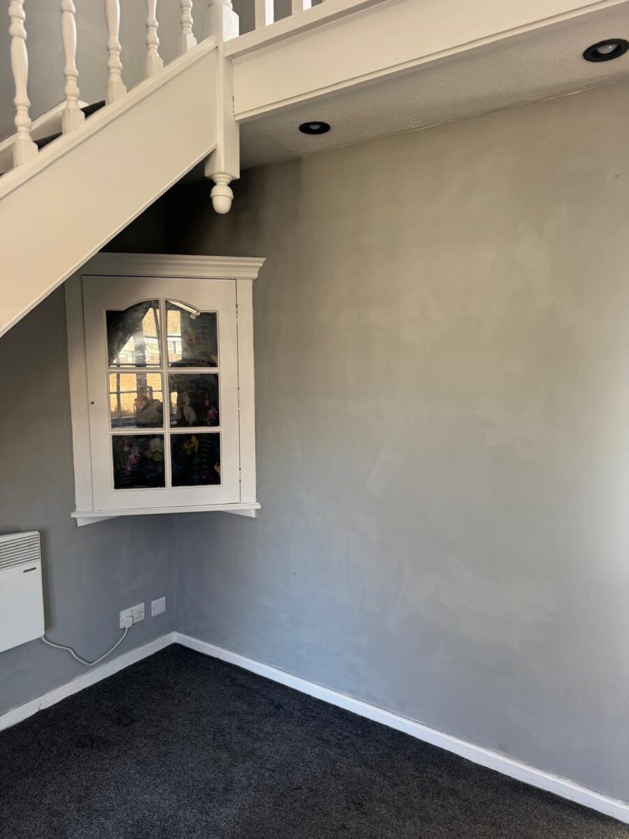 Cademan Close, Leicester, LE2