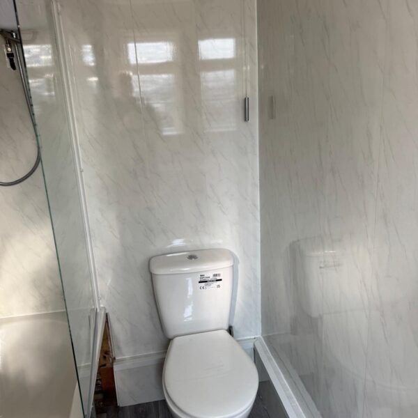 Cademan Close, Leicester, LE2