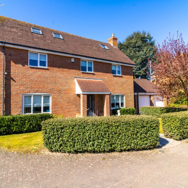 The Pines, Leicester