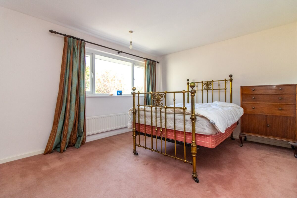 Newstead Avenue, Leicester