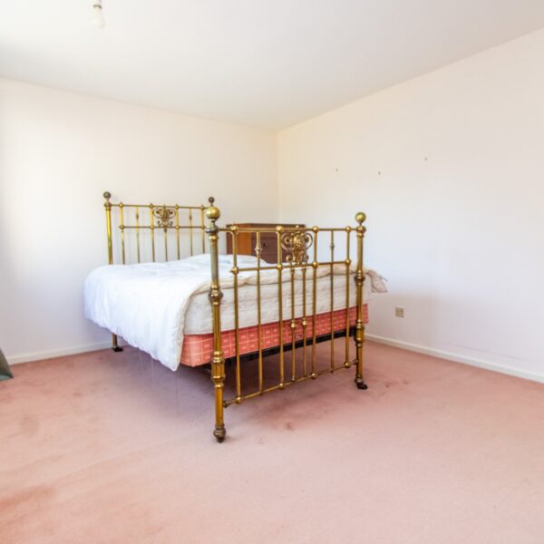 Newstead Avenue, Leicester