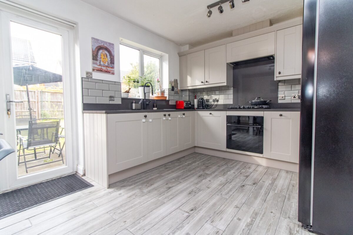 Darien Way, Leicester