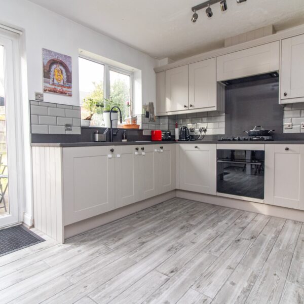 Darien Way, Leicester