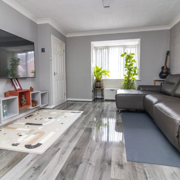 Darien Way, Leicester