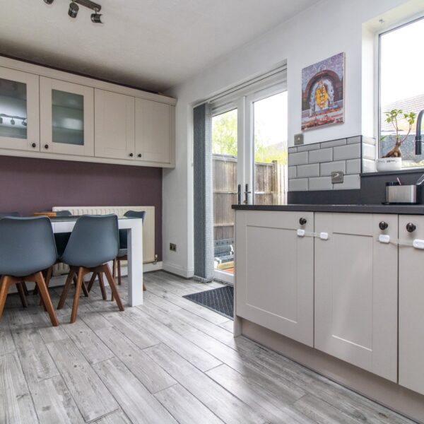 Darien Way, Leicester