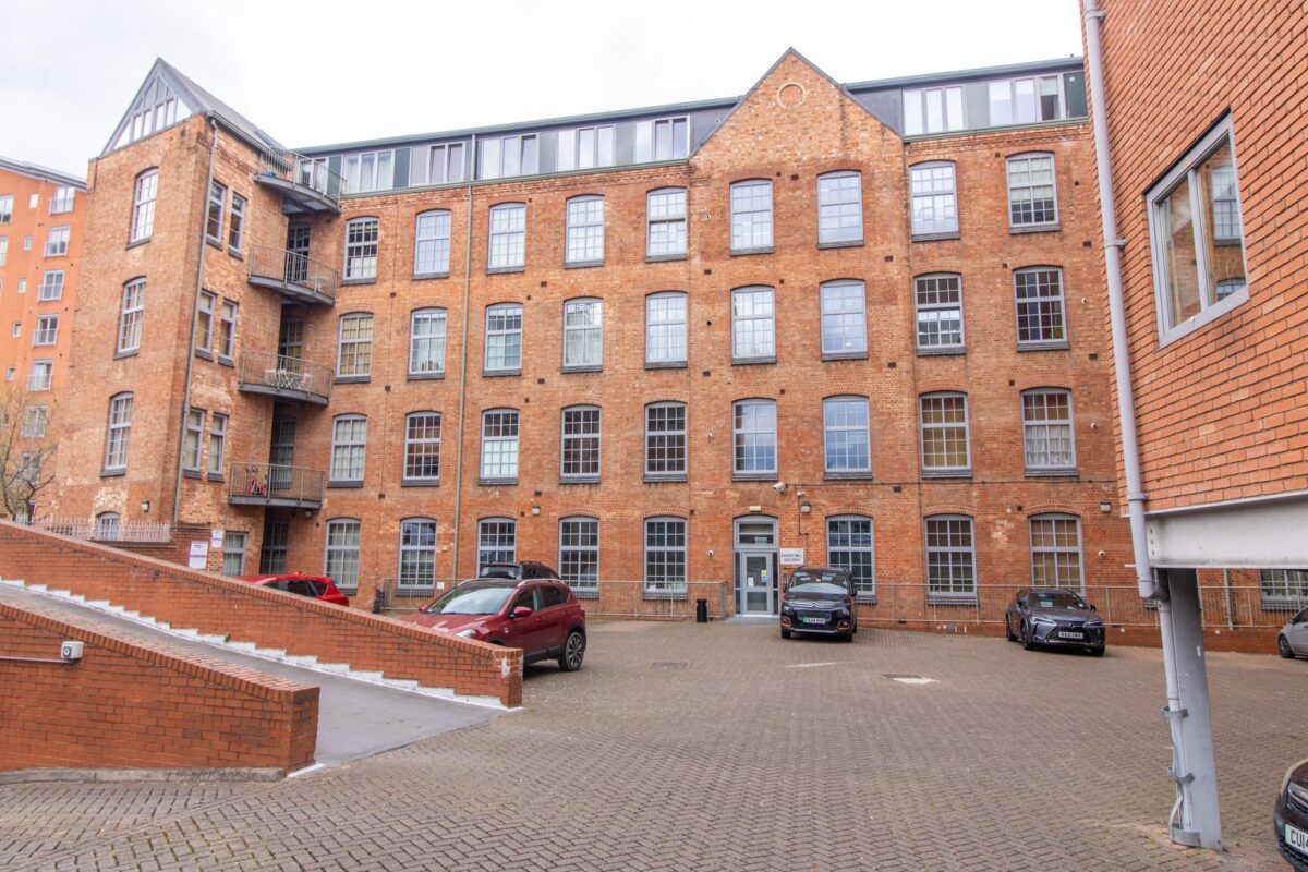 Junior Street, Leicester