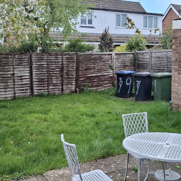Woodway Road, Lutterworth