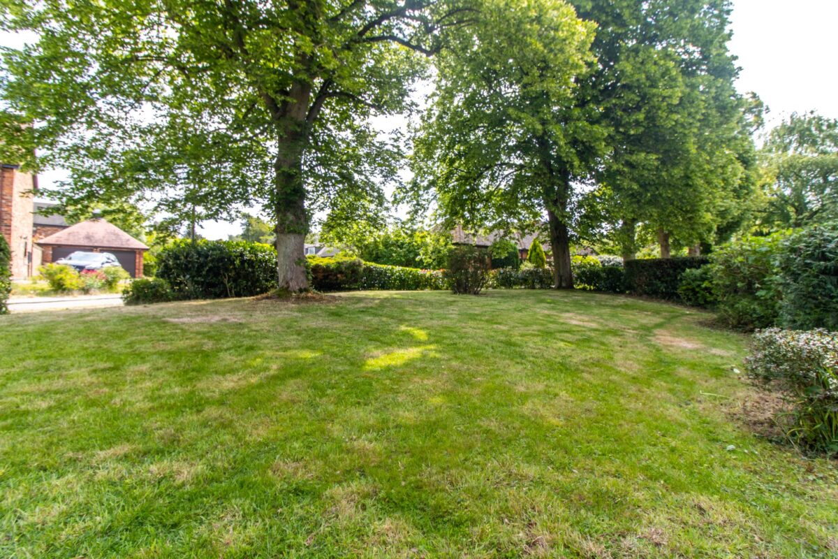 Bramley Orchard, Leicester