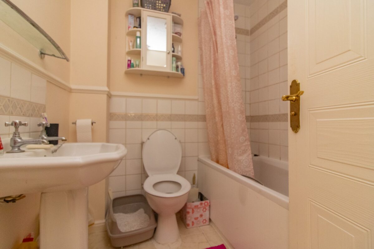 Robotham Close, Leicester