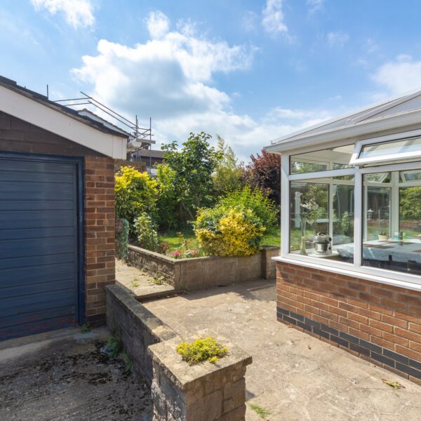 Chichester Close, Loughborough