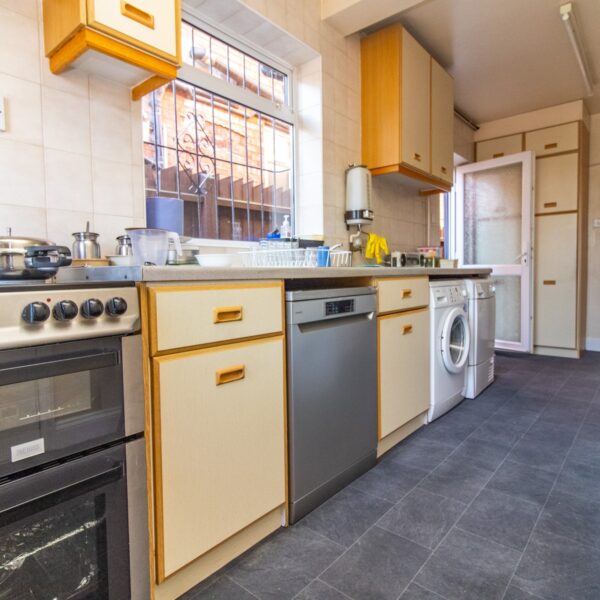 Dixon Drive, Leicester