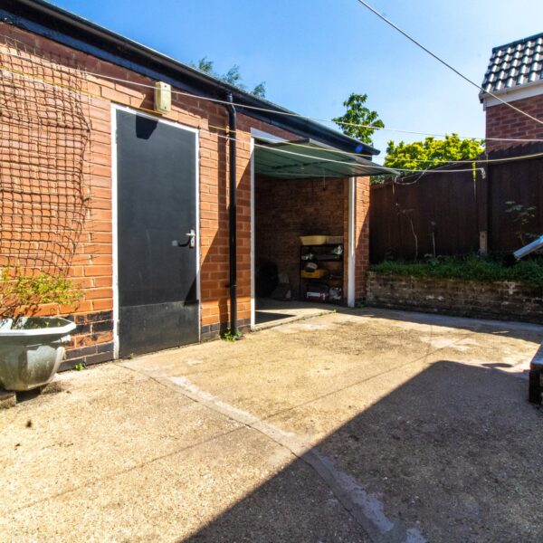 Dixon Drive, Leicester
