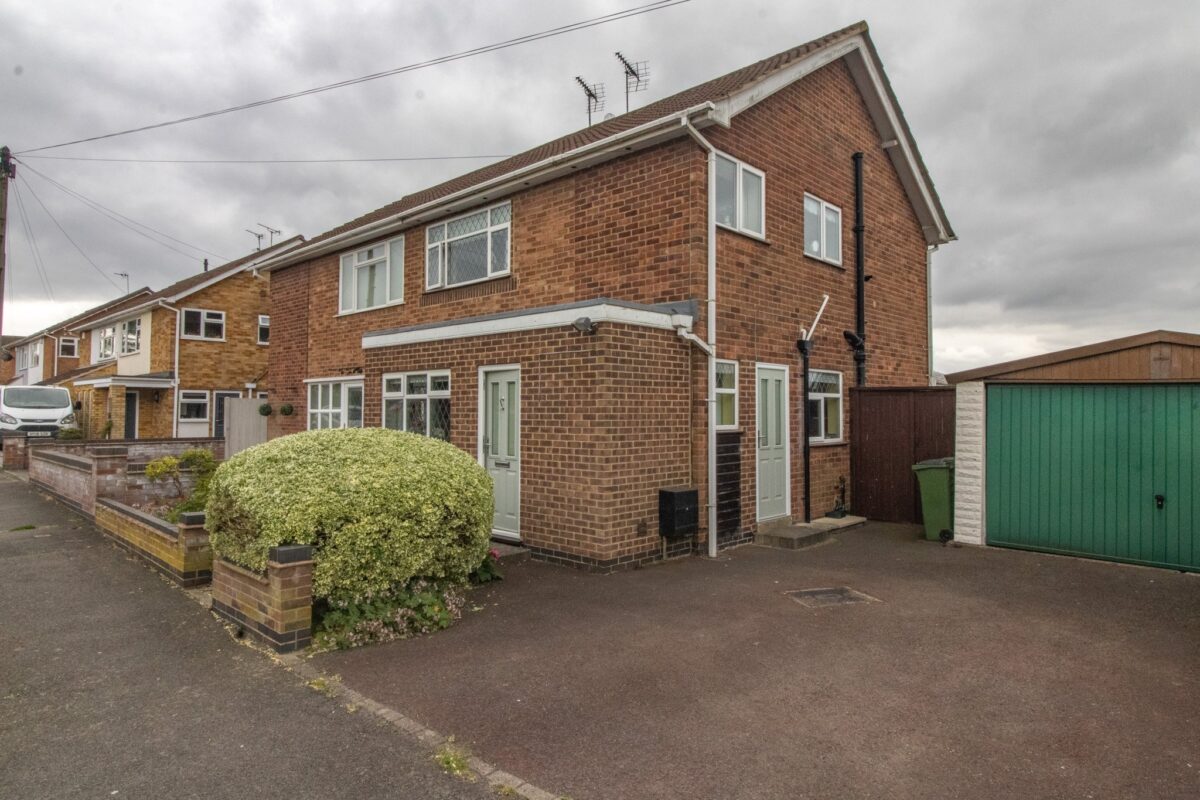 Wellesbourne Drive, Leicester