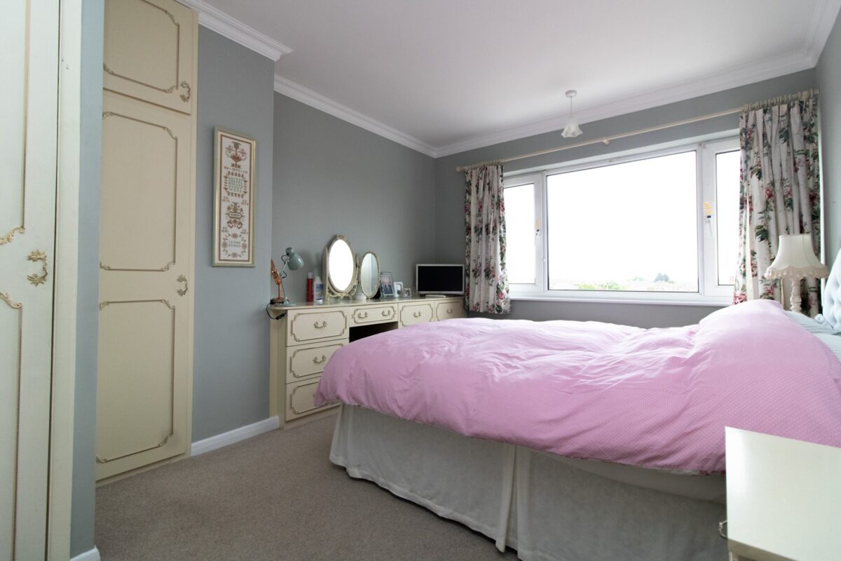 Wellesbourne Drive, Leicester