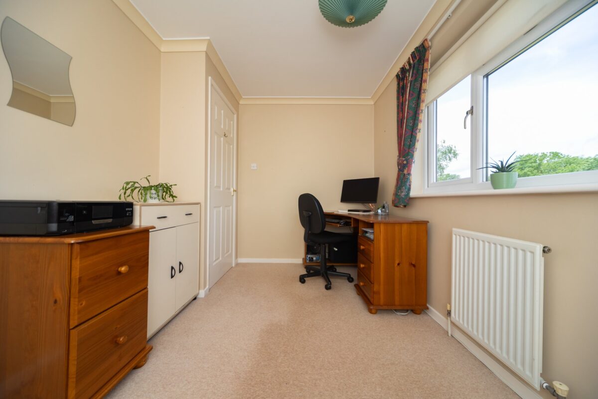 Lindisfarne Drive, Loughborough