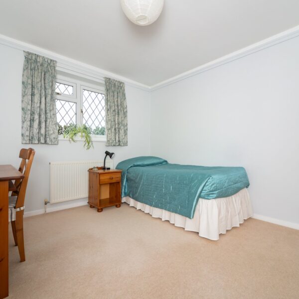 Lindisfarne Drive, Loughborough