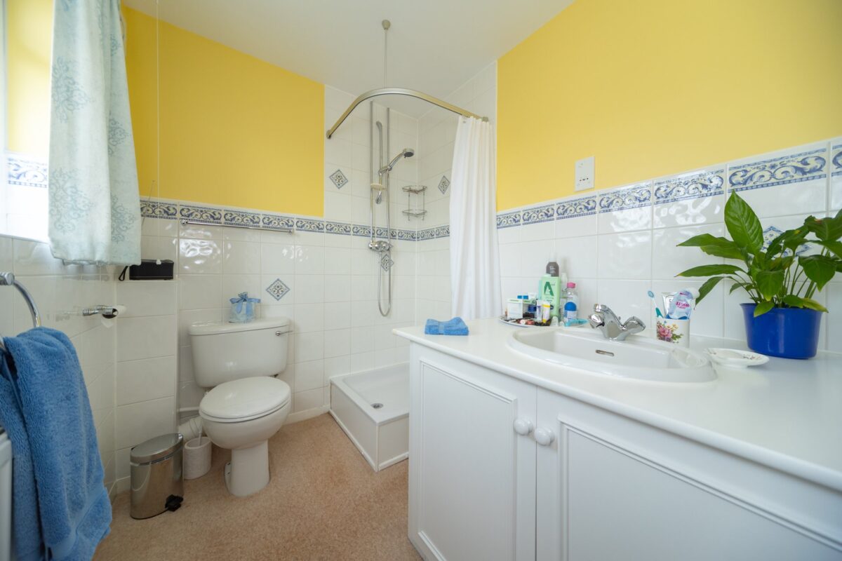 Lindisfarne Drive, Loughborough