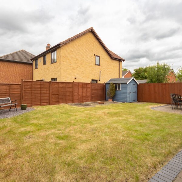 Lindisfarne Drive, Loughborough