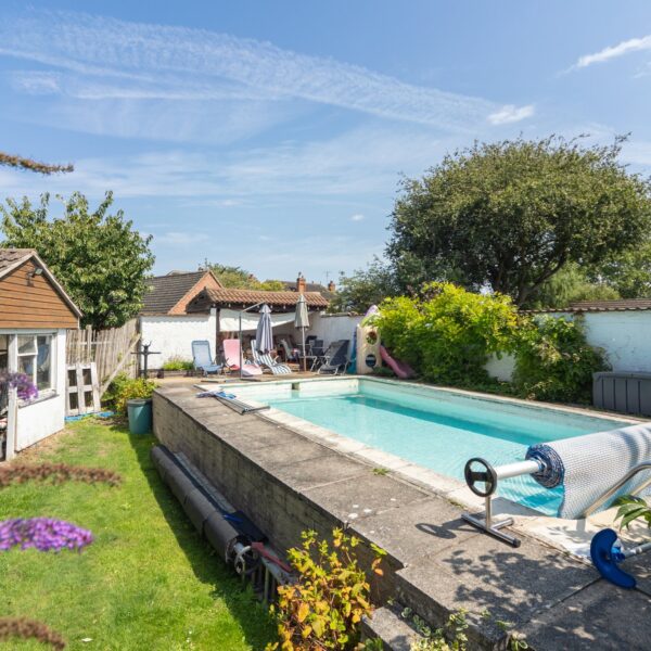 Cowdray Close, Loughborough