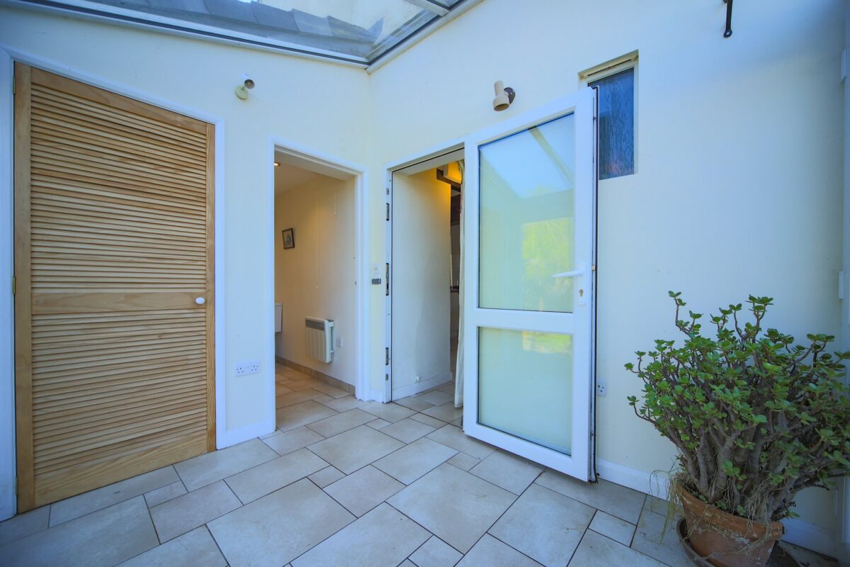 Church Street, Belton