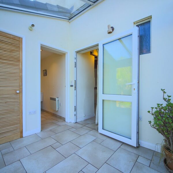 Church Street, Belton