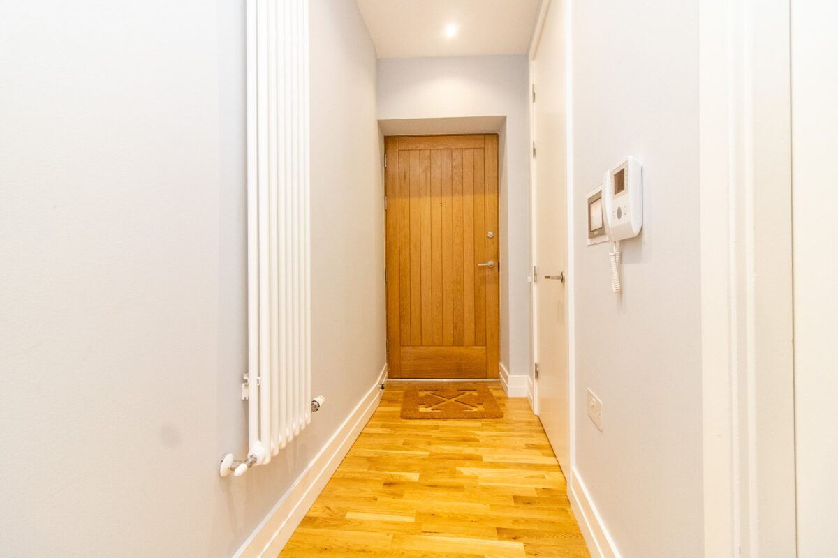 Shires Lane, Leicester