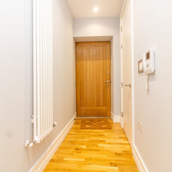 Shires Lane, Leicester