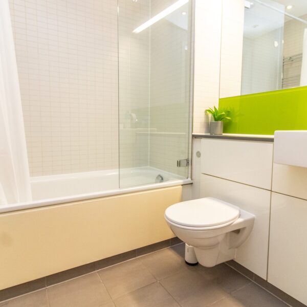 Shires Lane, Leicester