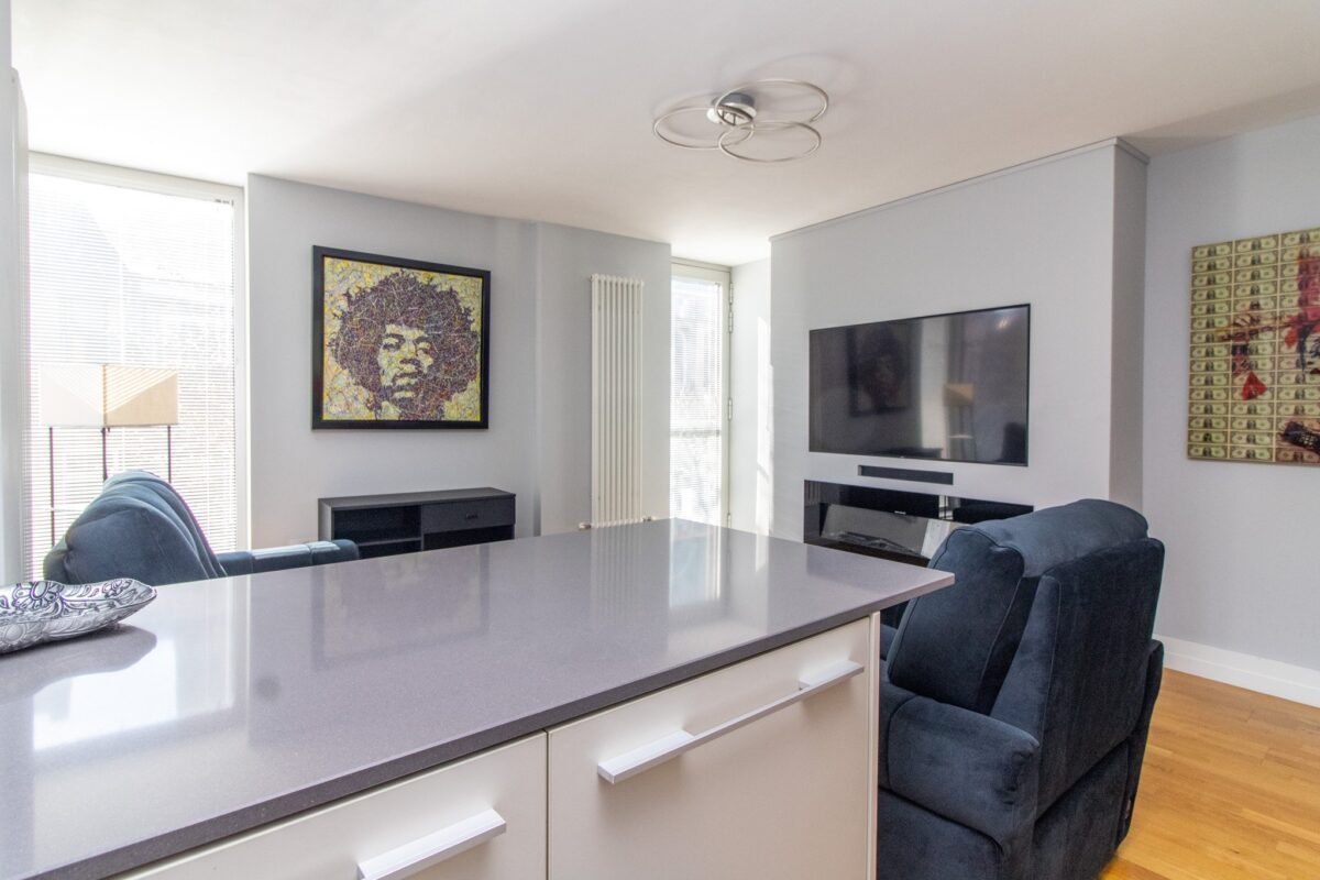 Shires Lane, Leicester