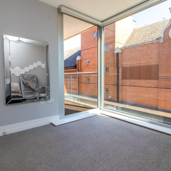 Shires Lane, Leicester