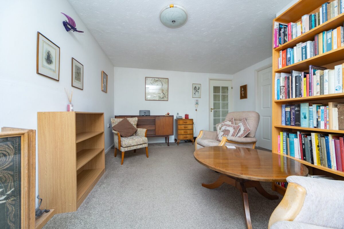 Sutton Close, Loughborough