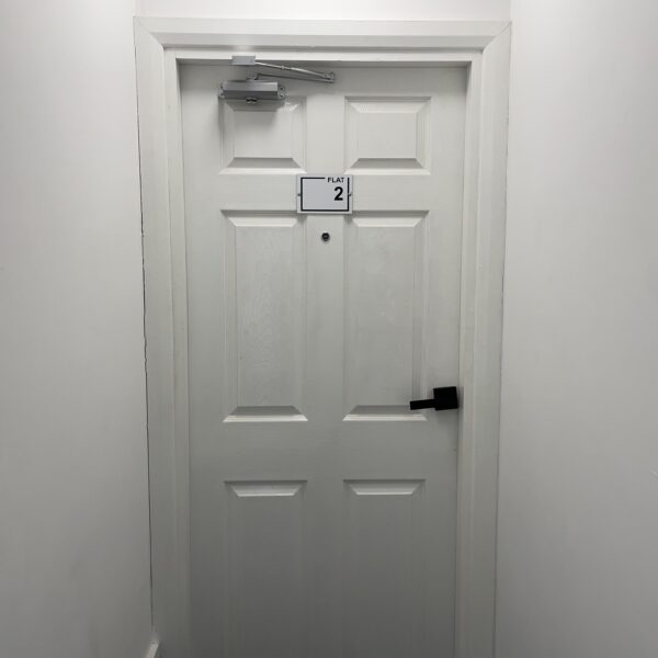 Flat 2, 68 Church Gate