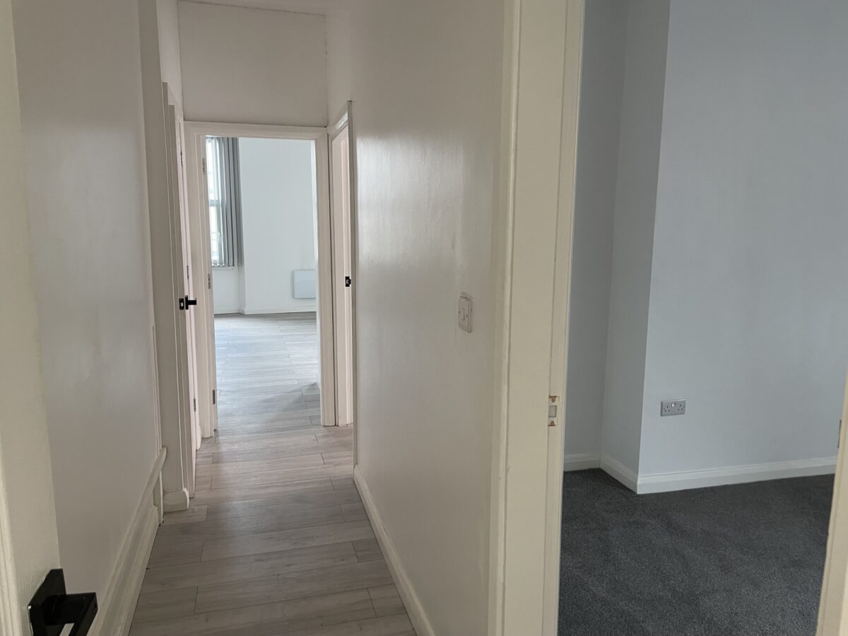 Flat 2, 68 Church Gate