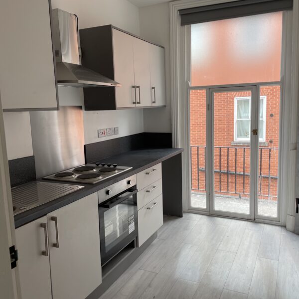 Flat 2, 68 Church Gate