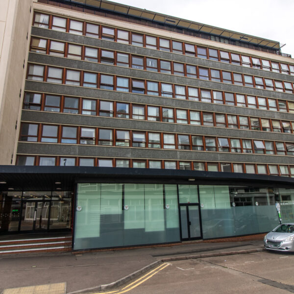 Metropolitan Apartments, Lee Circle, City Centre