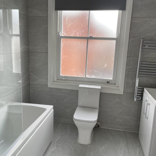 Flat 4, 68 Church Gate