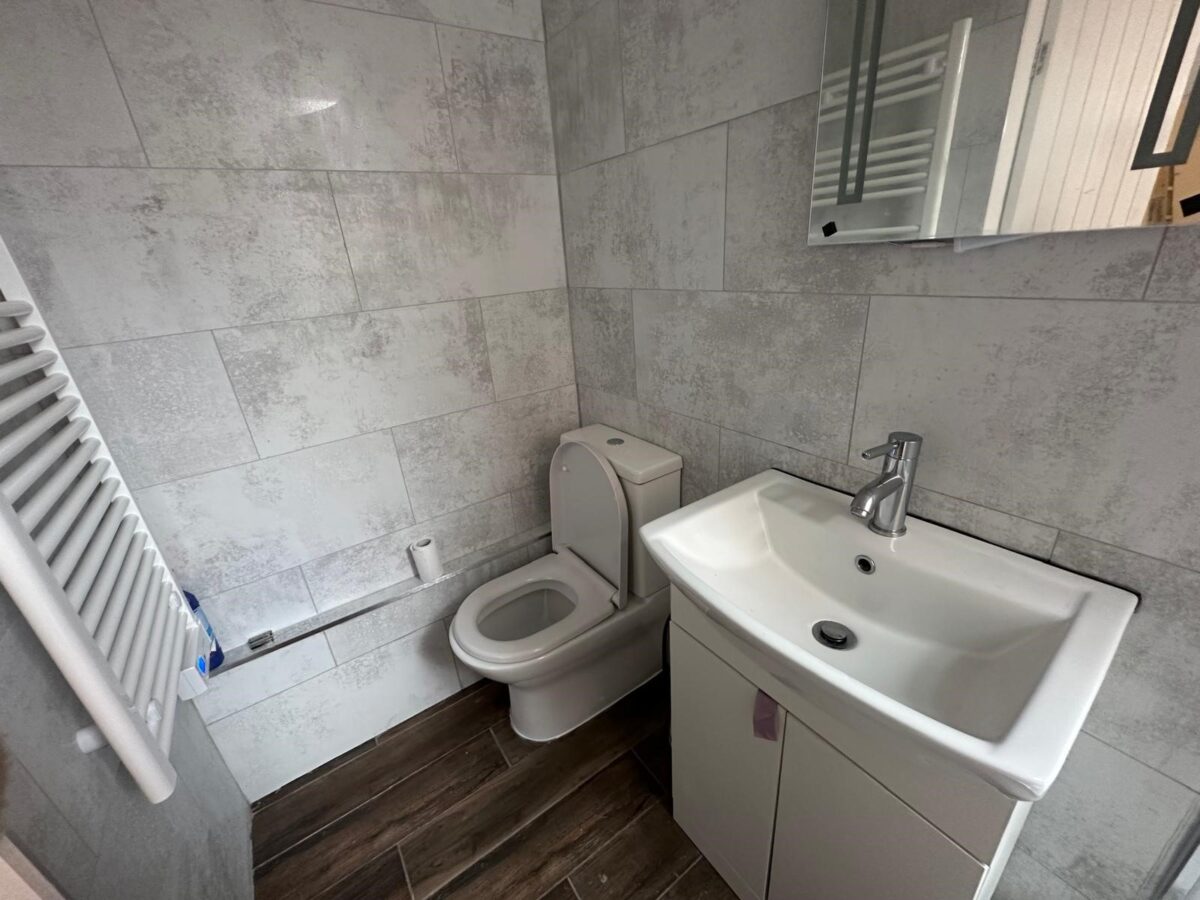 Sweetbriar Road, Leicester