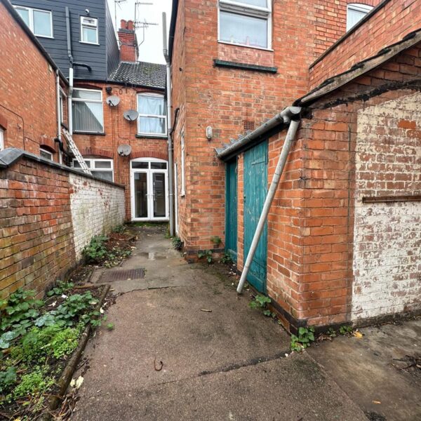 Sweetbriar Road, Leicester