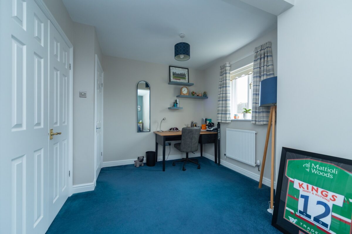 Nursery End, Loughborough