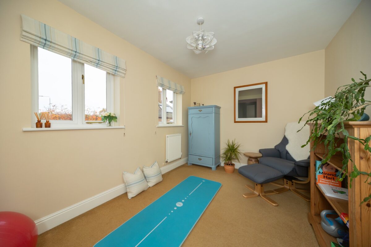 Nursery End, Loughborough