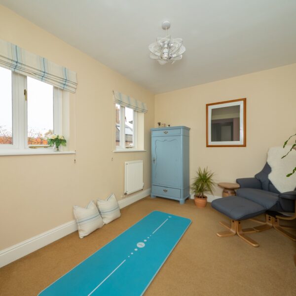 Nursery End, Loughborough