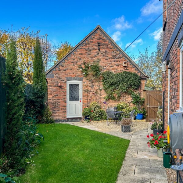 Nursery End, Loughborough