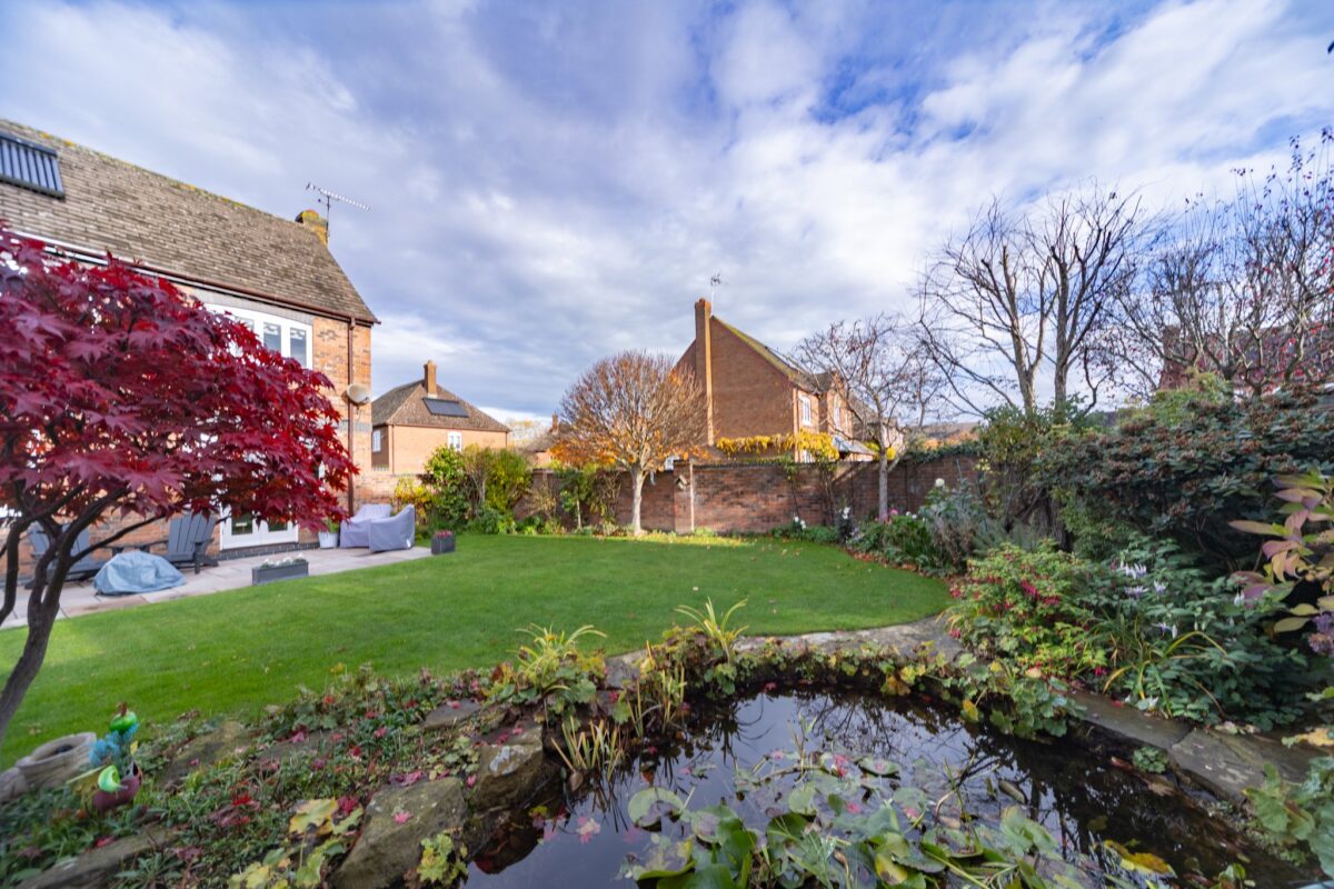Nursery End, Loughborough